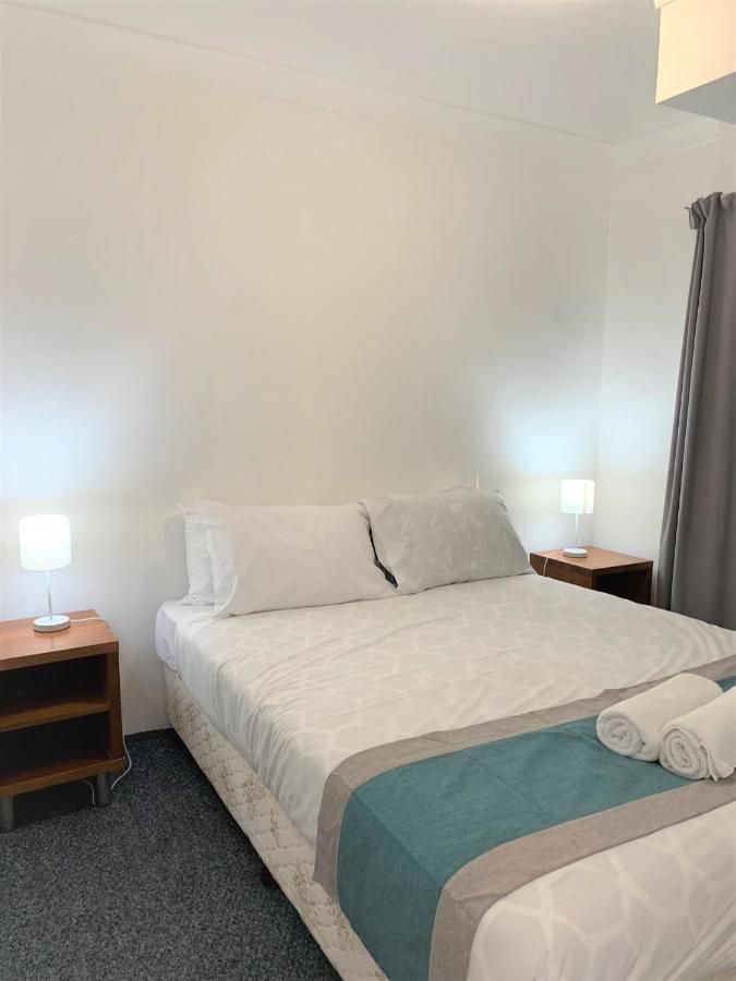 גולד קוסט Broadwater Keys Holiday Apartments מראה חיצוני תמונה