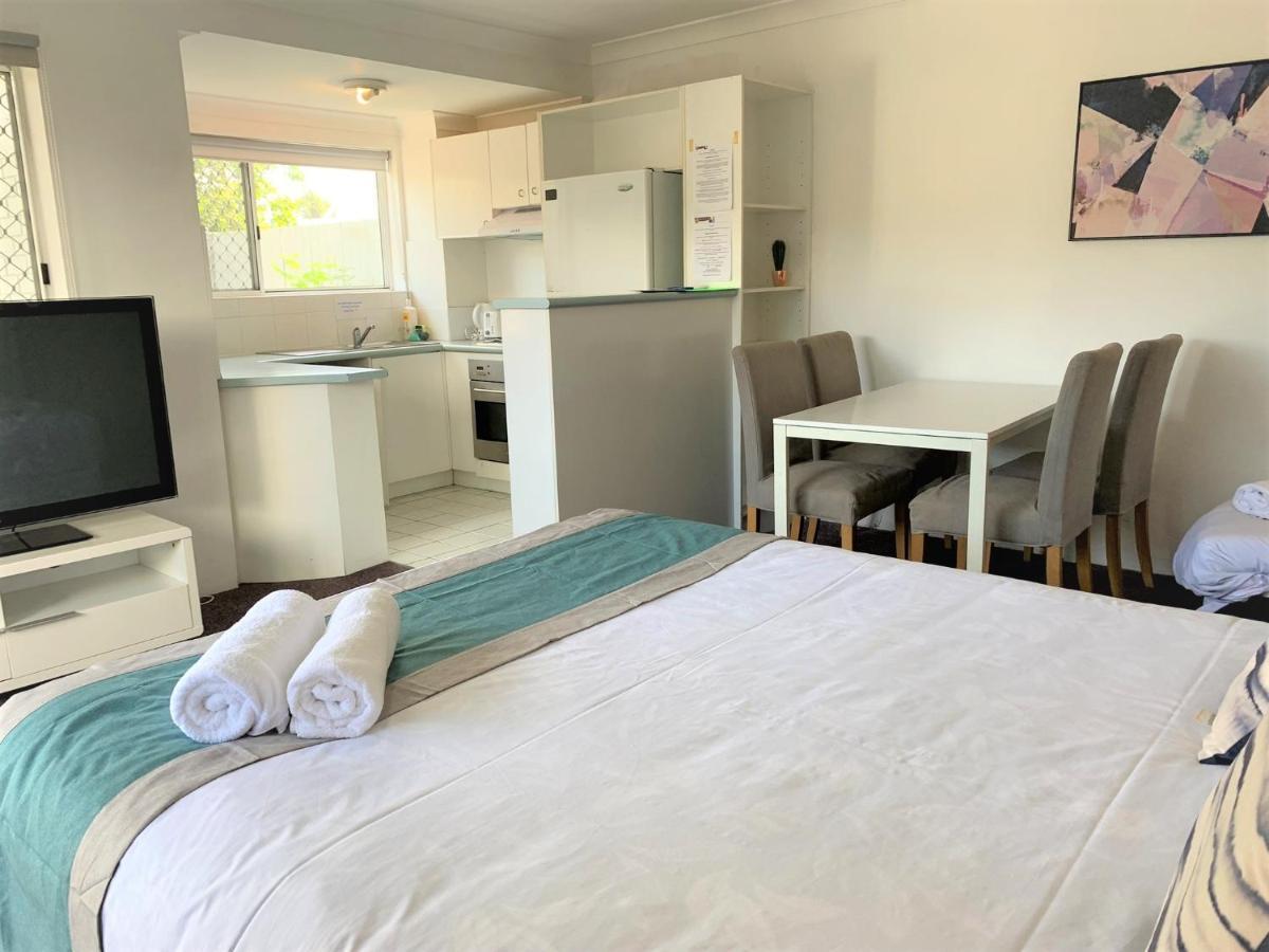 גולד קוסט Broadwater Keys Holiday Apartments מראה חיצוני תמונה