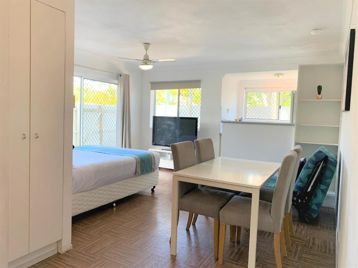 גולד קוסט Broadwater Keys Holiday Apartments מראה חיצוני תמונה